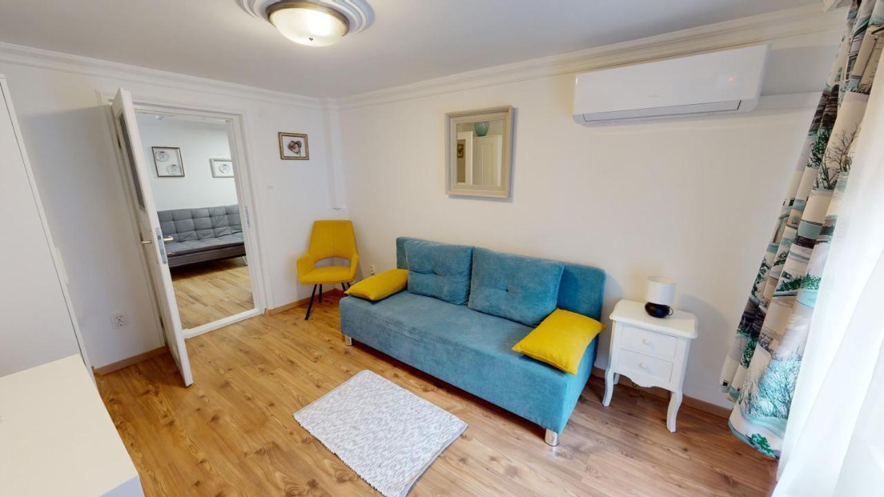 Family Apartman Μίσκολτς Εξωτερικό φωτογραφία