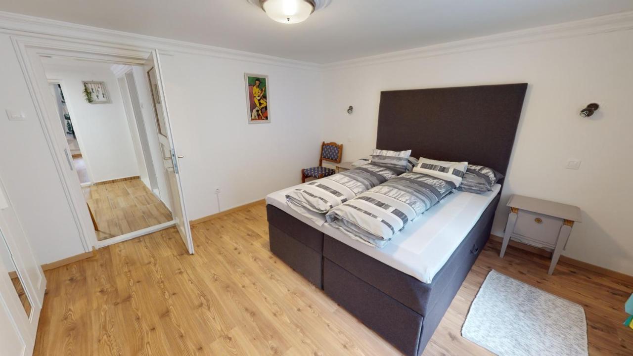 Family Apartman Μίσκολτς Εξωτερικό φωτογραφία